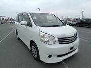 2011 TOYOTA NOAH X SMART EDITION