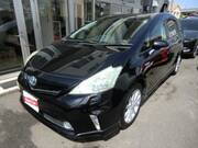 2013 TOYOTA PRIUS ALPHA