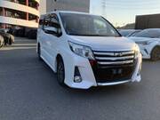 2015 TOYOTA NOAH SI