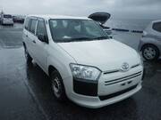 2018 TOYOTA PROBOX VAN