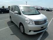 2013 TOYOTA NOAH X L SELECTION