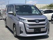 2023 TOYOTA NOAH X