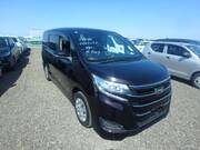 2019 TOYOTA NOAH X