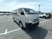 2019 TOYOTA HIACE VAN DX