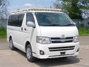 2011 TOYOTA HIACE VAN