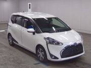 2022 TOYOTA SIENTA