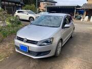 2014 VOLKSWAGEN POLO