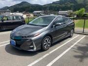 2017 TOYOTA PRIUS PHV