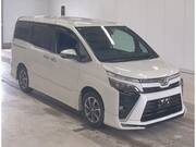 2019 TOYOTA VOXY