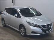 2021 NISSAN LEAF