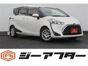 2019 TOYOTA SIENTA