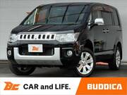 2010 MITSUBISHI DELICA D5