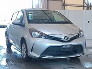 2015 TOYOTA VITZ F