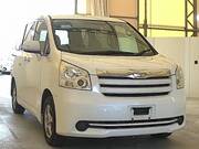 2009 TOYOTA NOAH X SMART EDITION