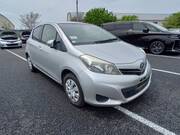 2013 TOYOTA VITZ F SMILE EDITION