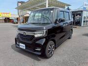 2017 HONDA N-BOX CUSTOM