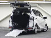 2017 TOYOTA SIENTA
