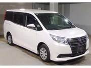 2017 TOYOTA NOAH X