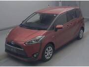 2017 TOYOTA SIENTA