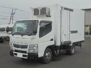 2016 FUSO CANTER