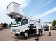 2011 TOYOTA DYNA