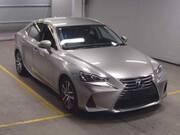 2018 LEXUS IS