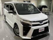 2020 TOYOTA VOXY