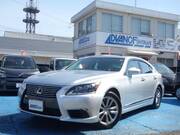 2016 LEXUS LS