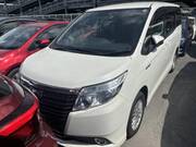 2015 TOYOTA NOAH