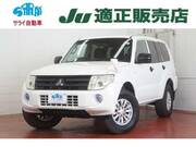 2012 MITSUBISHI PAJERO