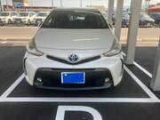 2015 TOYOTA PRIUS ALPHA S