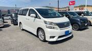 2010 TOYOTA VELLFIRE