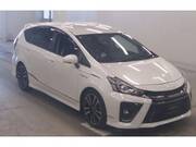 2015 TOYOTA PRIUS ALPHA