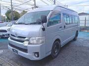 2010 TOYOTA HIACE VAN