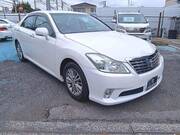 2012 TOYOTA CROWN