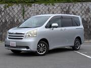 2009 TOYOTA NOAH