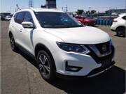 2021 NISSAN X-TRAIL