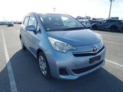 2011 TOYOTA RACTIS G
