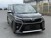 2021 TOYOTA VOXY