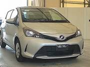 2016 TOYOTA VITZ F