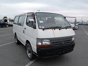 2004 TOYOTA HIACE VAN DX