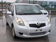 2005 TOYOTA VITZ U