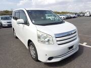2009 TOYOTA NOAH X SMART EDITION