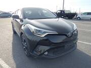 2018 TOYOTA C-HR G LED EDITION