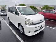 2012 TOYOTA VOXY X L EDITION