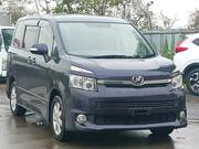 2009 TOYOTA VOXY ZS