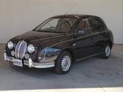 2012 MITSUOKA VIEWT