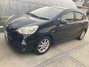 2013 TOYOTA AQUA