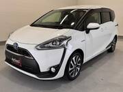 2017 TOYOTA SIENTA