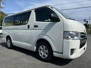 2015 TOYOTA HIACE VAN